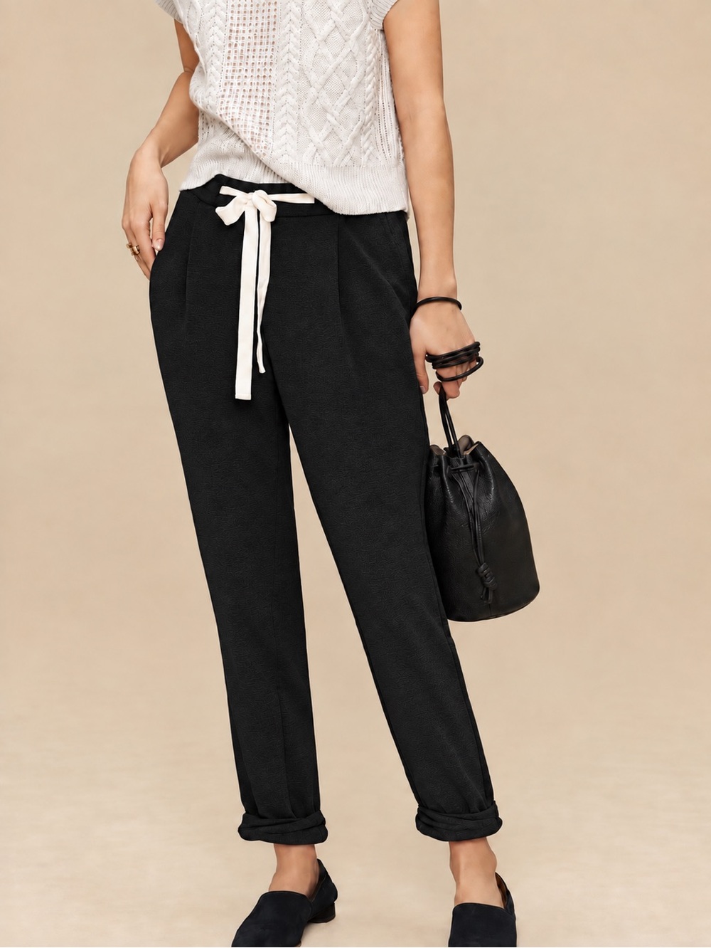 Aritzia Wilfred linen blend Allant cropped pants/trousers women's size 4 black